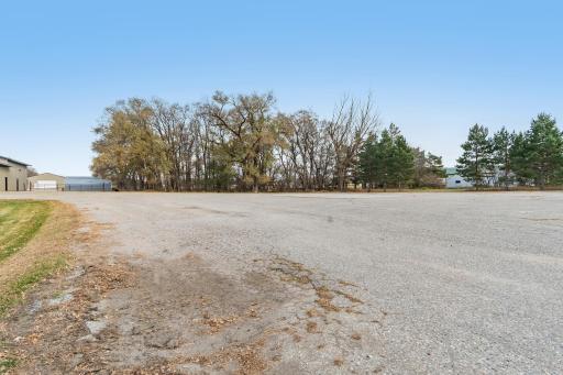 1301 N Nokomis NE, Alexandria, MN 56308
