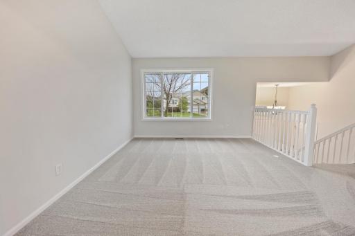 551 Knollwood Street W, Annandale, MN 55302