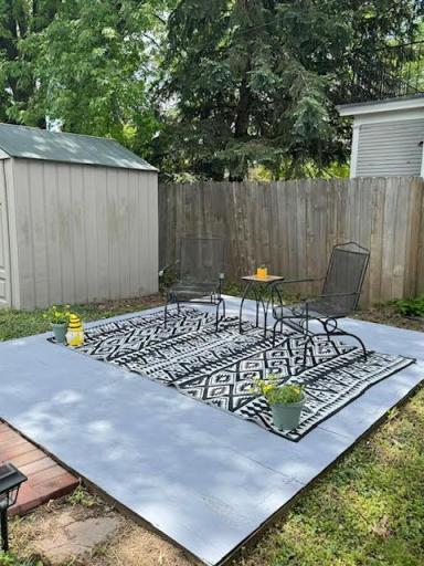 206 Elm Avenue SE, Montgomery, MN 56069