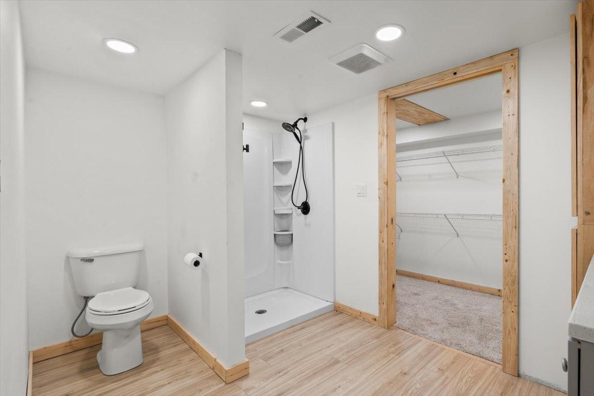 45-Primary Bathroom.jpg