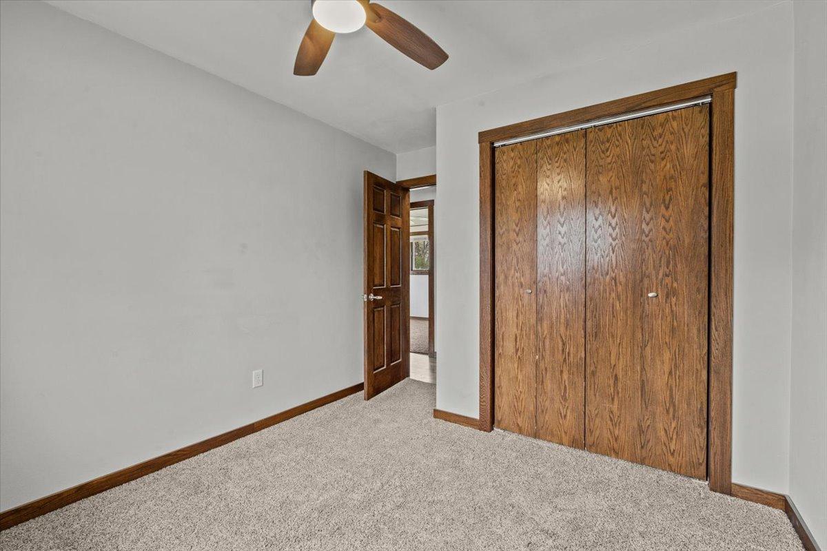 33-Bedroom 3.jpg