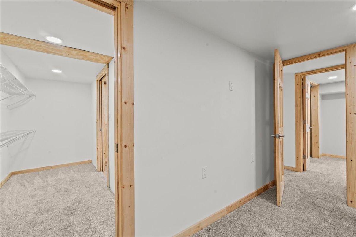 49-Primary Bedroom & Closet.jpg
