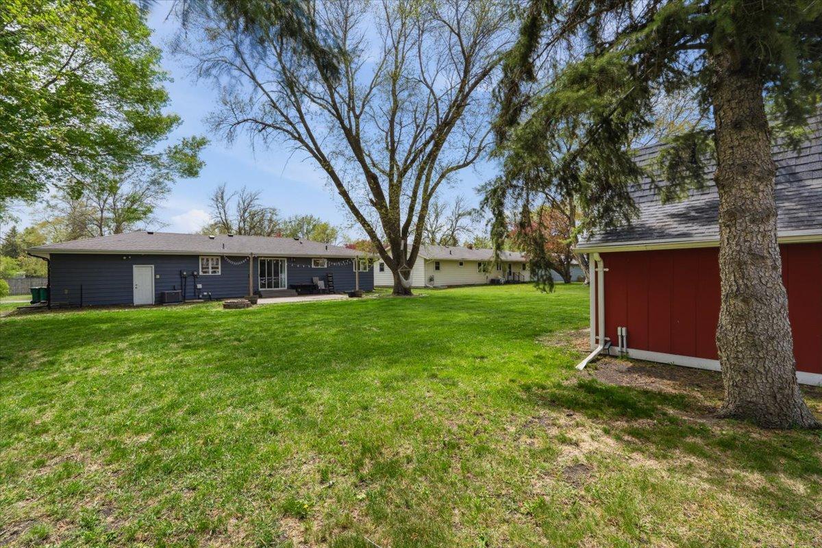 63-Back Yard.jpg