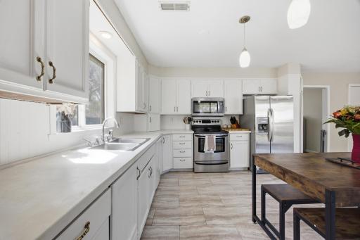1707 6th Avenue S, Fargo, ND 58103