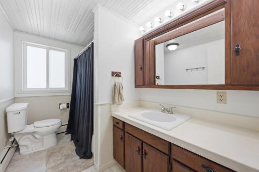 1707 6th Avenue S, Fargo, ND 58103