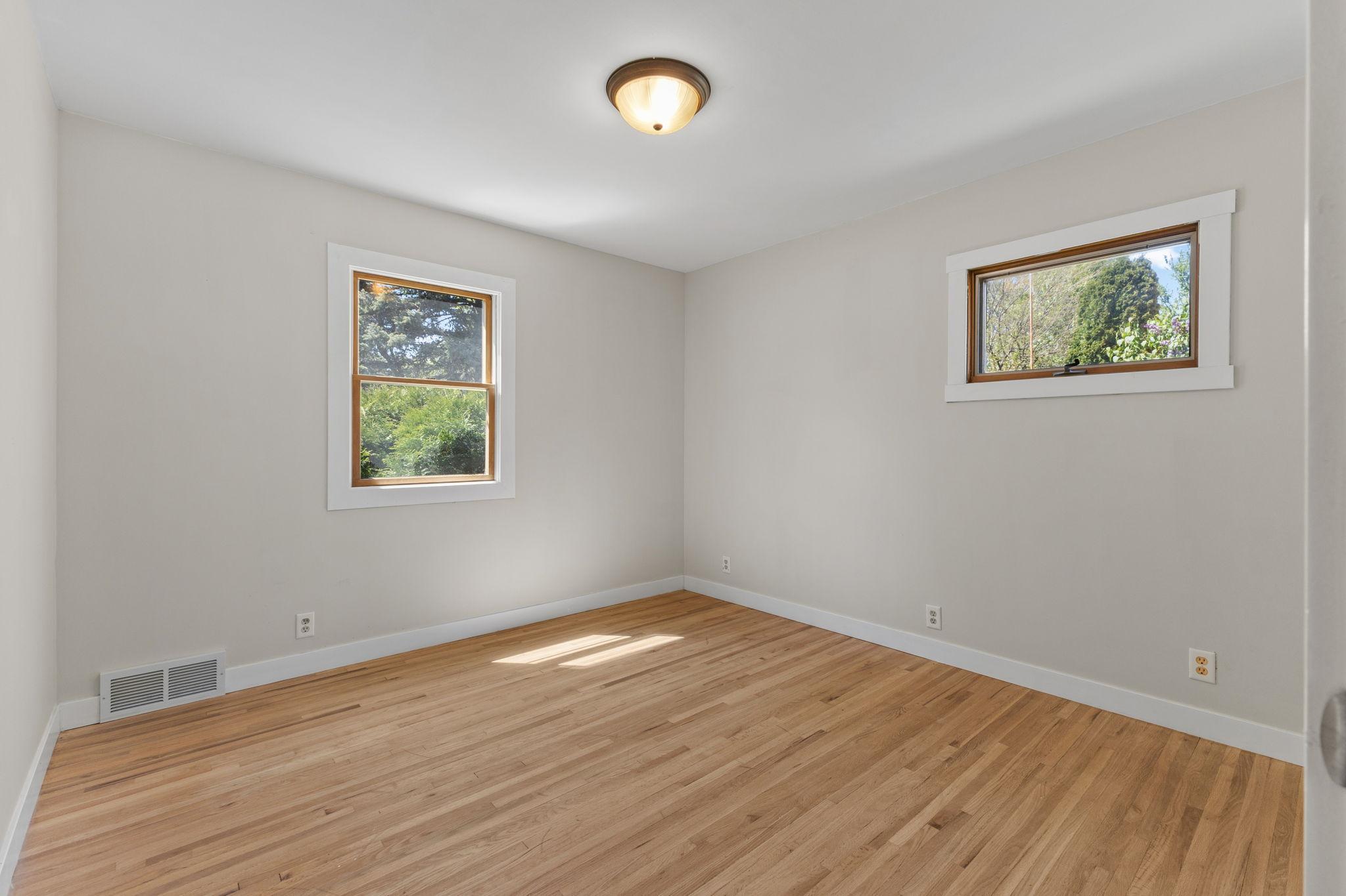 Vivid Spaces_6245 Irving Ave S_17.jpg