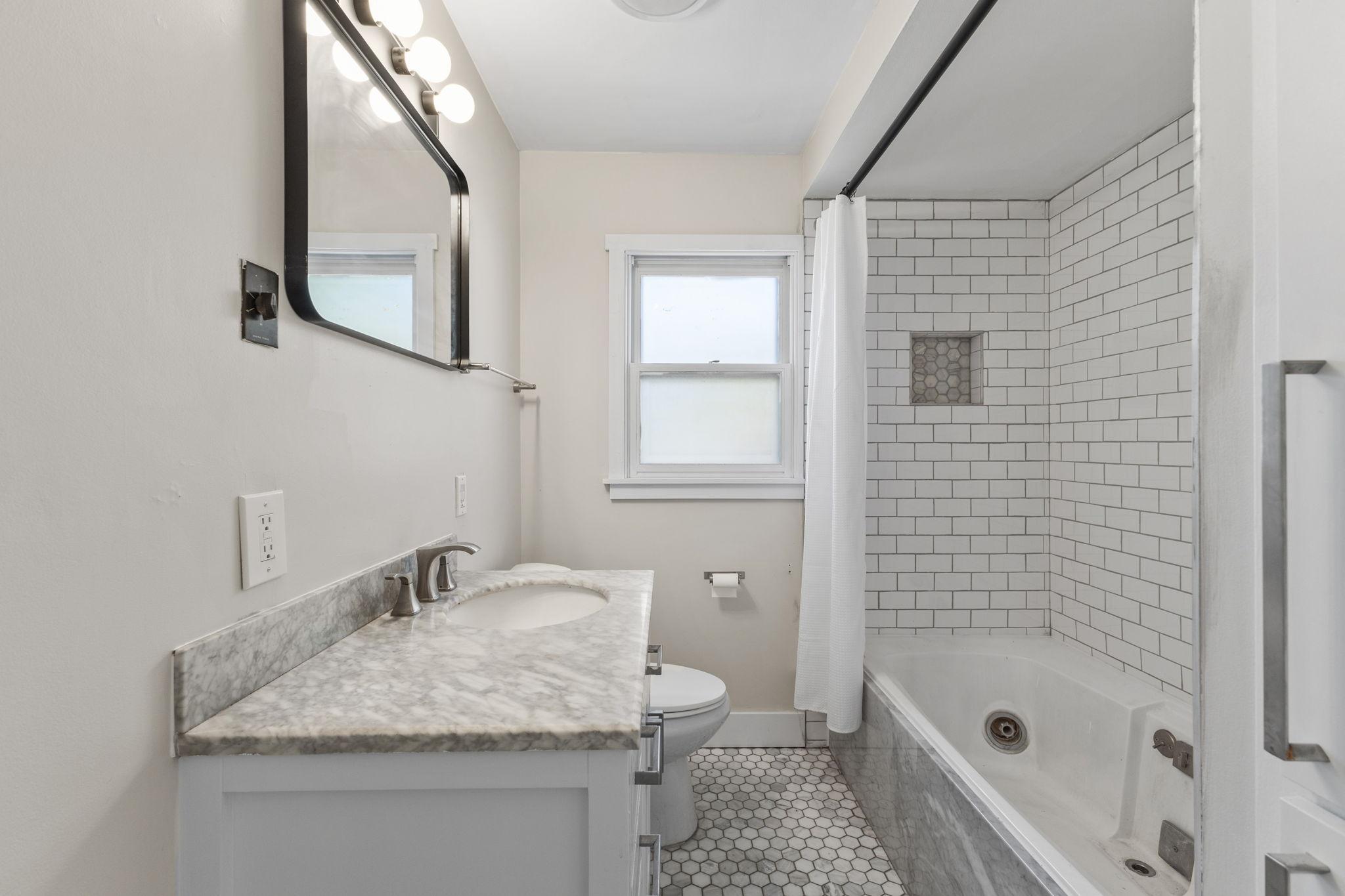 Vivid Spaces_6245 Irving Ave S_18.jpg