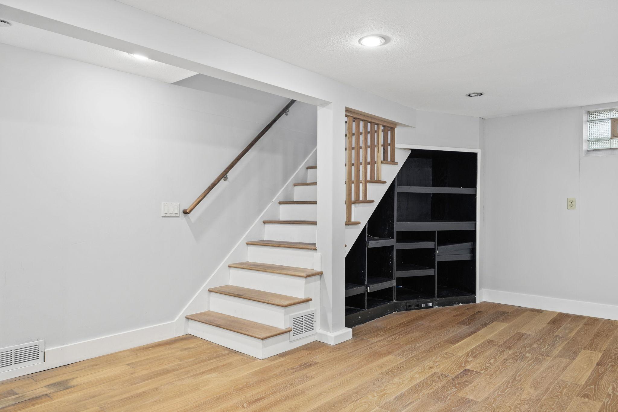 Vivid Spaces_6245 Irving Ave S_25.jpg