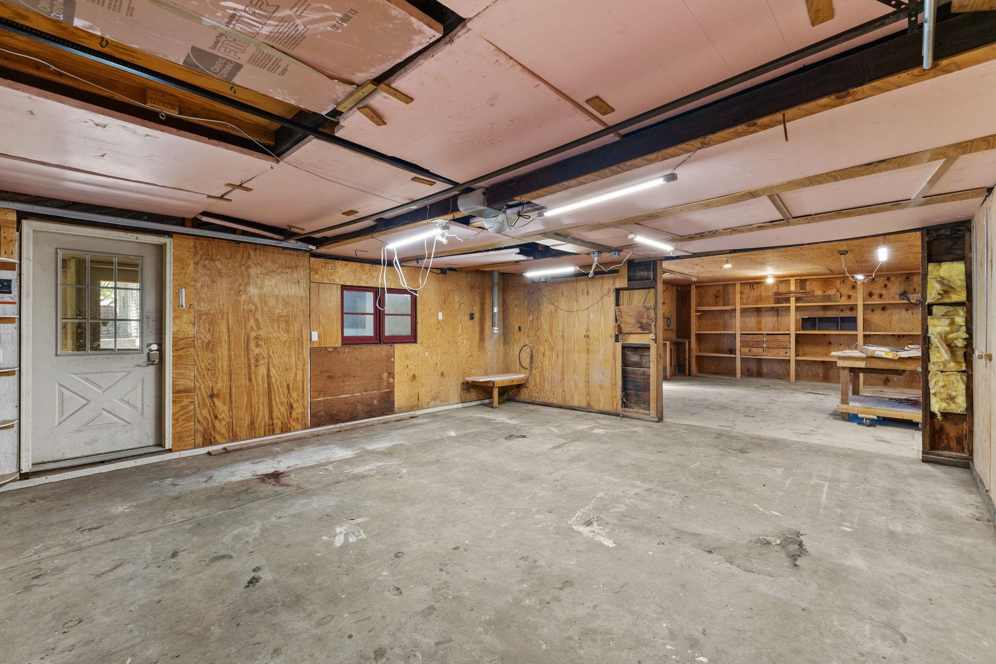Vivid Spaces_6245 Irving Ave S_34.jpg