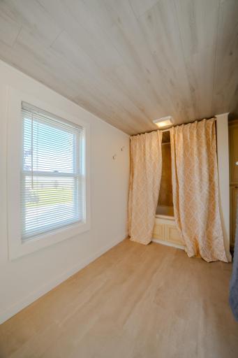 5976 County Road 141, Saint Cloud, MN 56301