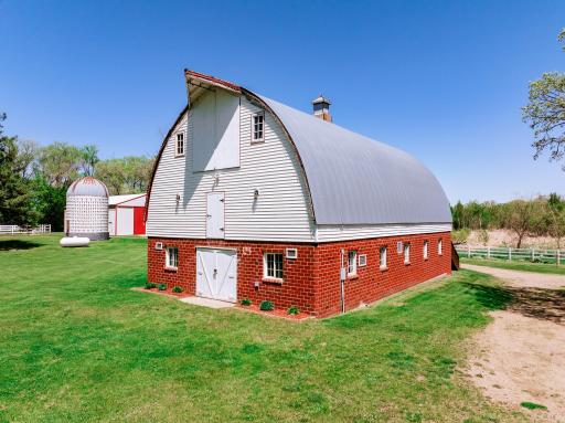 5976 County Road 141, Saint Cloud, MN 56301