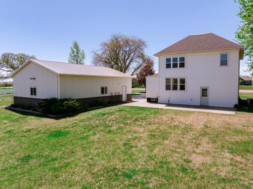 5976 County Road 141, Saint Cloud, MN 56301