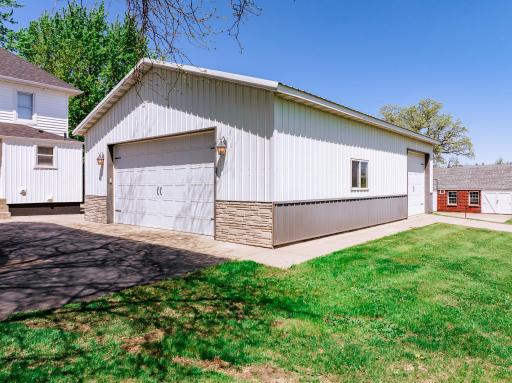 5976 County Road 141, Saint Cloud, MN 56301