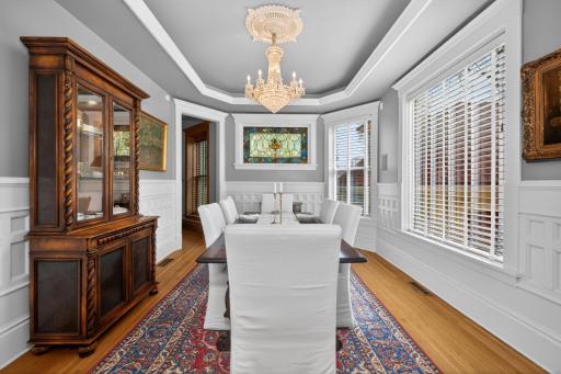 Formal Dining