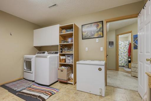 3545 42nd Avenue S, Fargo, ND 58104