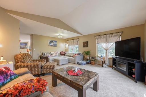 3545 42nd Avenue S, Fargo, ND 58104