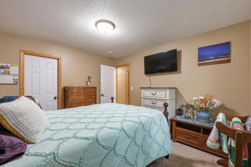 3545 42nd Avenue S, Fargo, ND 58104