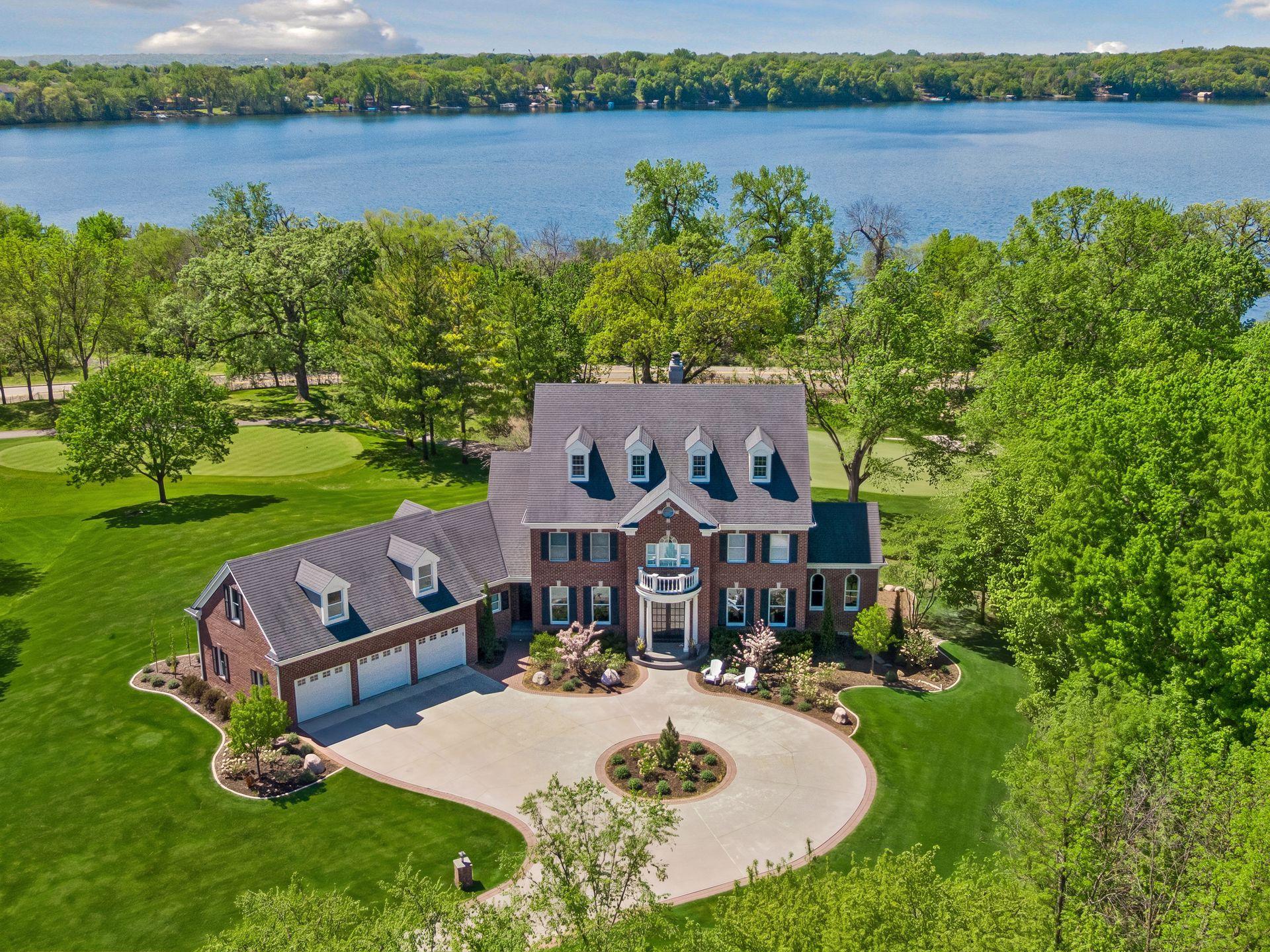 WELCOME to 18482 Bearpath Trail