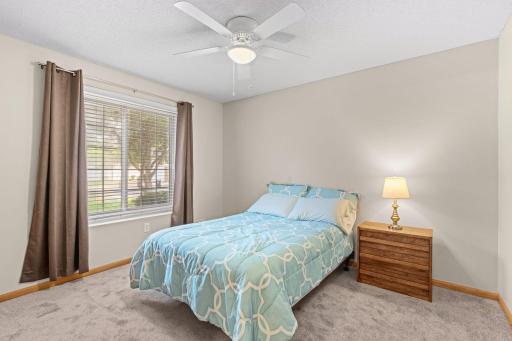 30-web-or-mls-9120 Prairieview Ln N-30.jpg