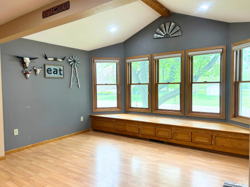 451 2nd Street N, Wood Lake, MN 56297