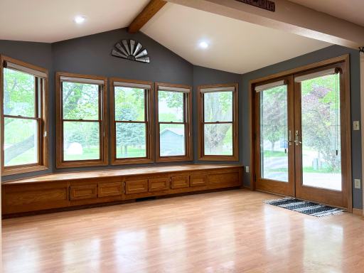 451 2nd Street N, Wood Lake, MN 56297