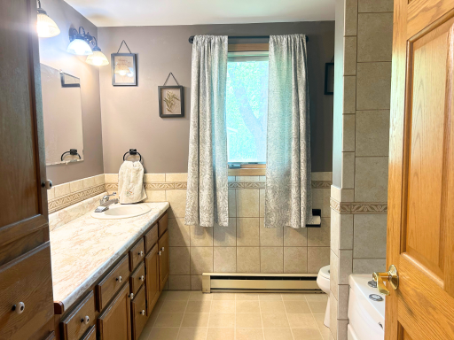 451 2nd Street N, Wood Lake, MN 56297