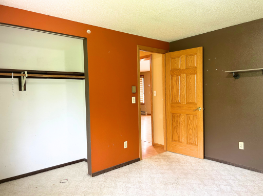 451 2nd Street N, Wood Lake, MN 56297