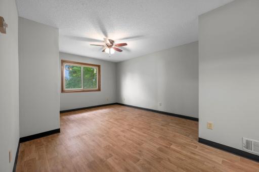 5451 Upper 147th Street W, Saint Paul, MN 55124