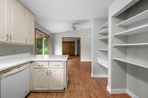 5451 Upper 147th Street W, Saint Paul, MN 55124