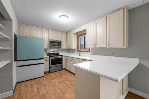 5451 Upper 147th Street W, Saint Paul, MN 55124