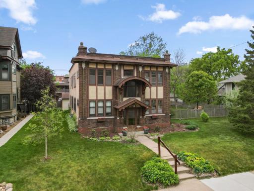586 Ashland Avenue, 2, Saint Paul, MN 55102