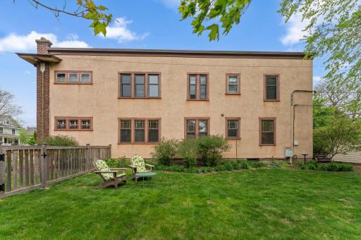 586 Ashland Avenue, 2, Saint Paul, MN 55102