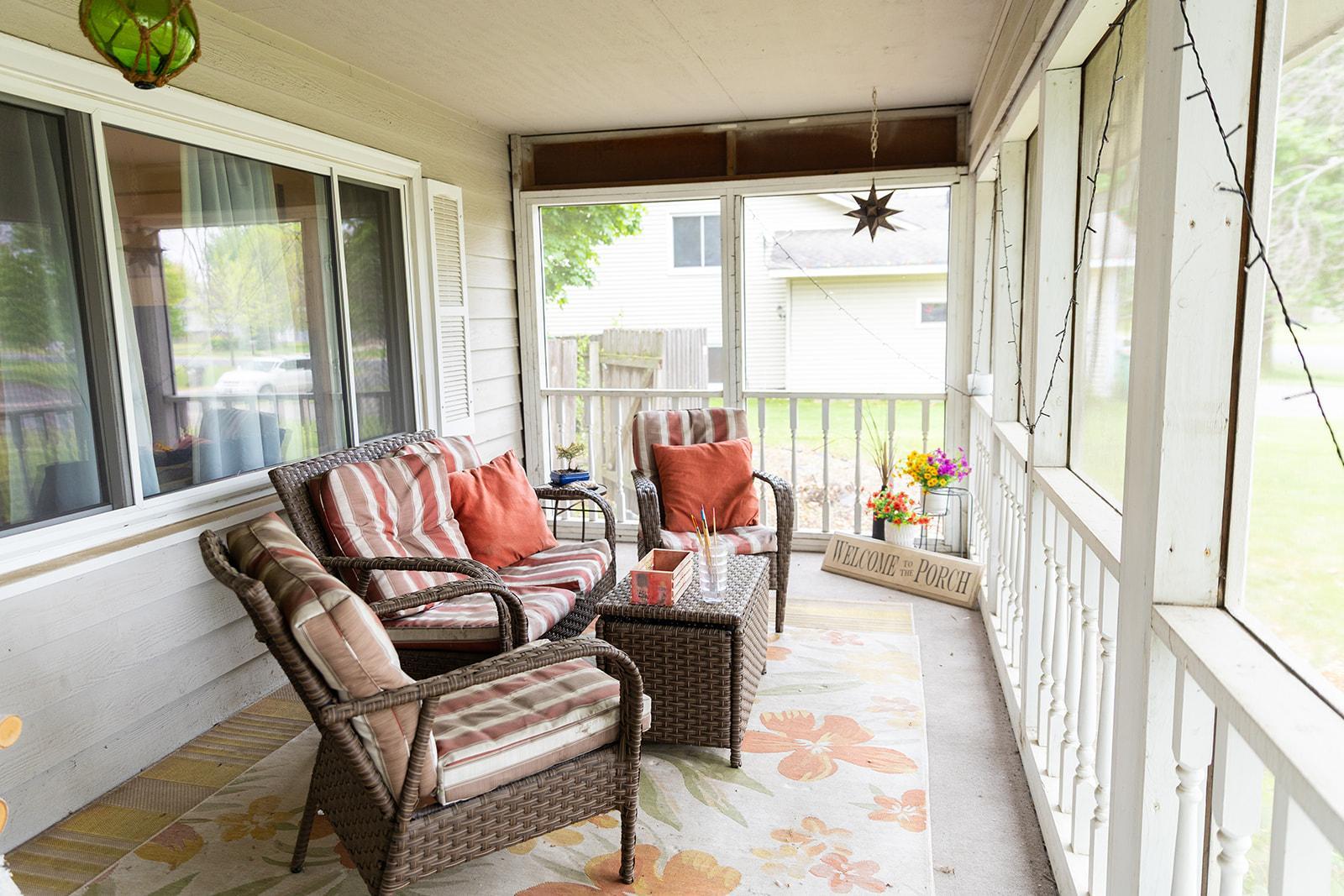 Front screened porch dream