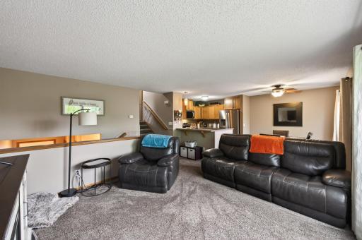 5135 Farnham Drive N, Hugo, MN 55038