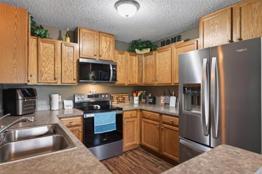 5135 Farnham Drive N, Hugo, MN 55038