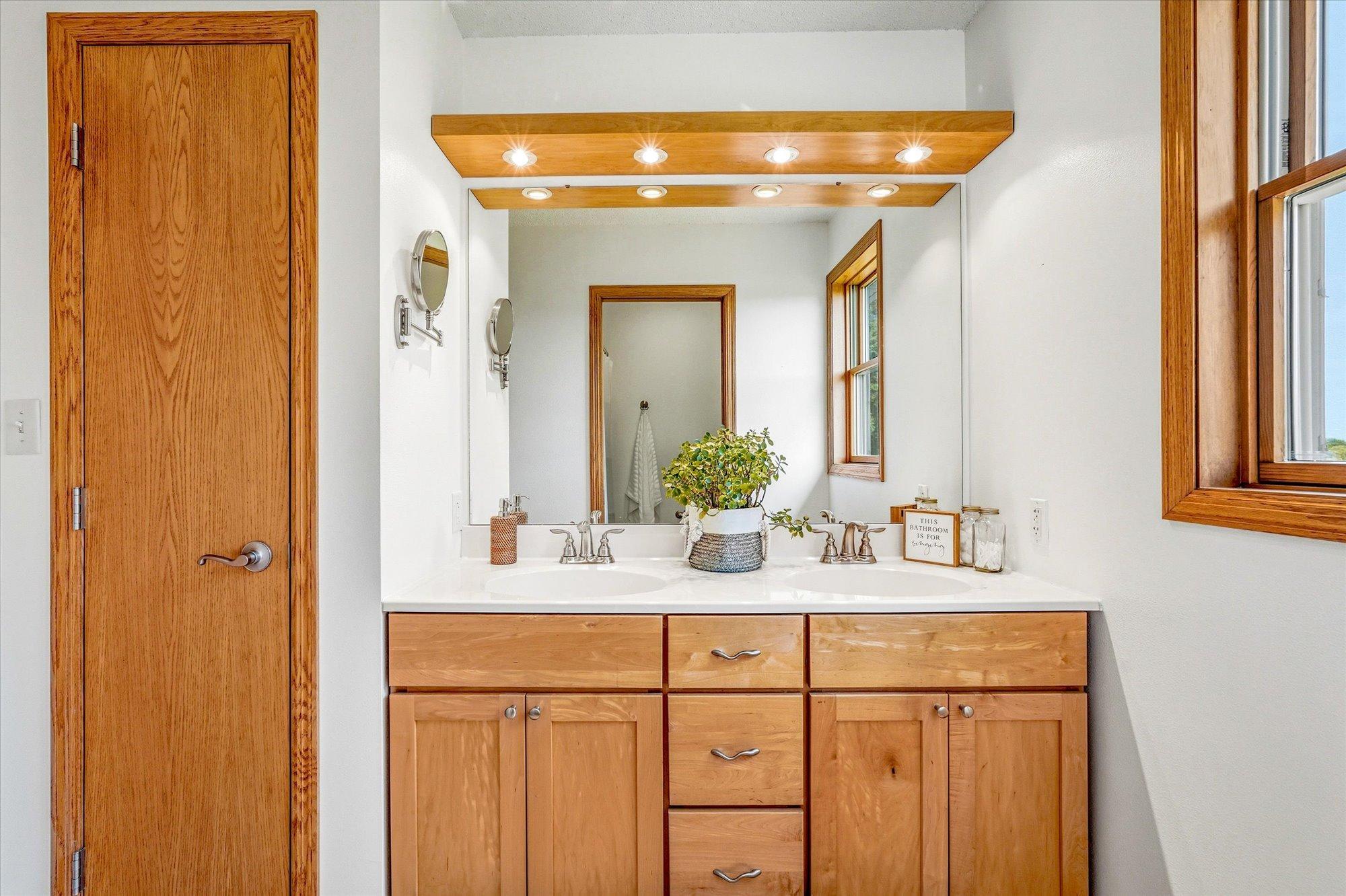 Double sinks-3/4 bathroom.