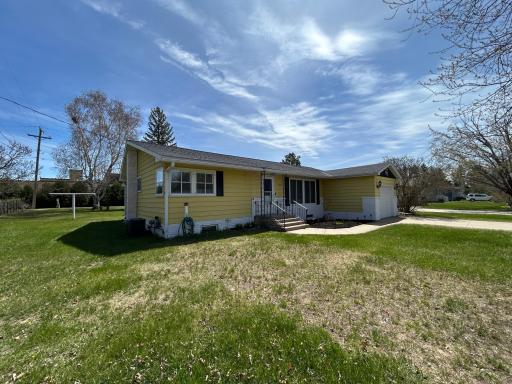 612 Front Avenue, Park Rapids, MN 56470