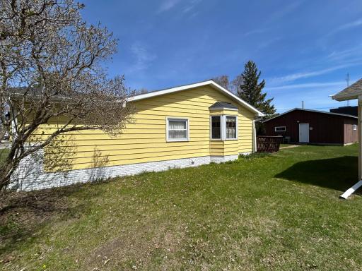 612 Front Avenue, Park Rapids, MN 56470