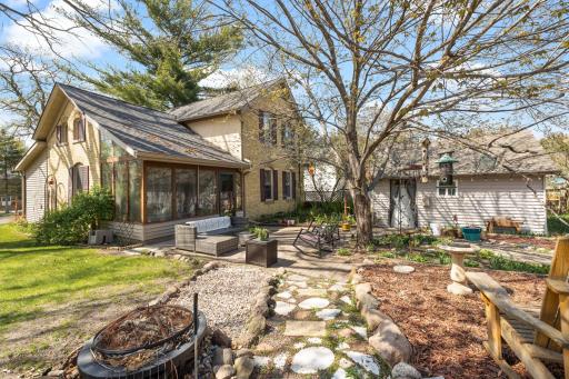 502 7th Street NE, Little Falls, MN 56345