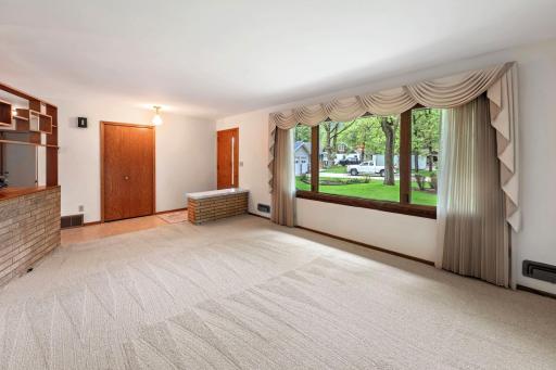 2924 Spring View Lane, Mounds View, MN 55112