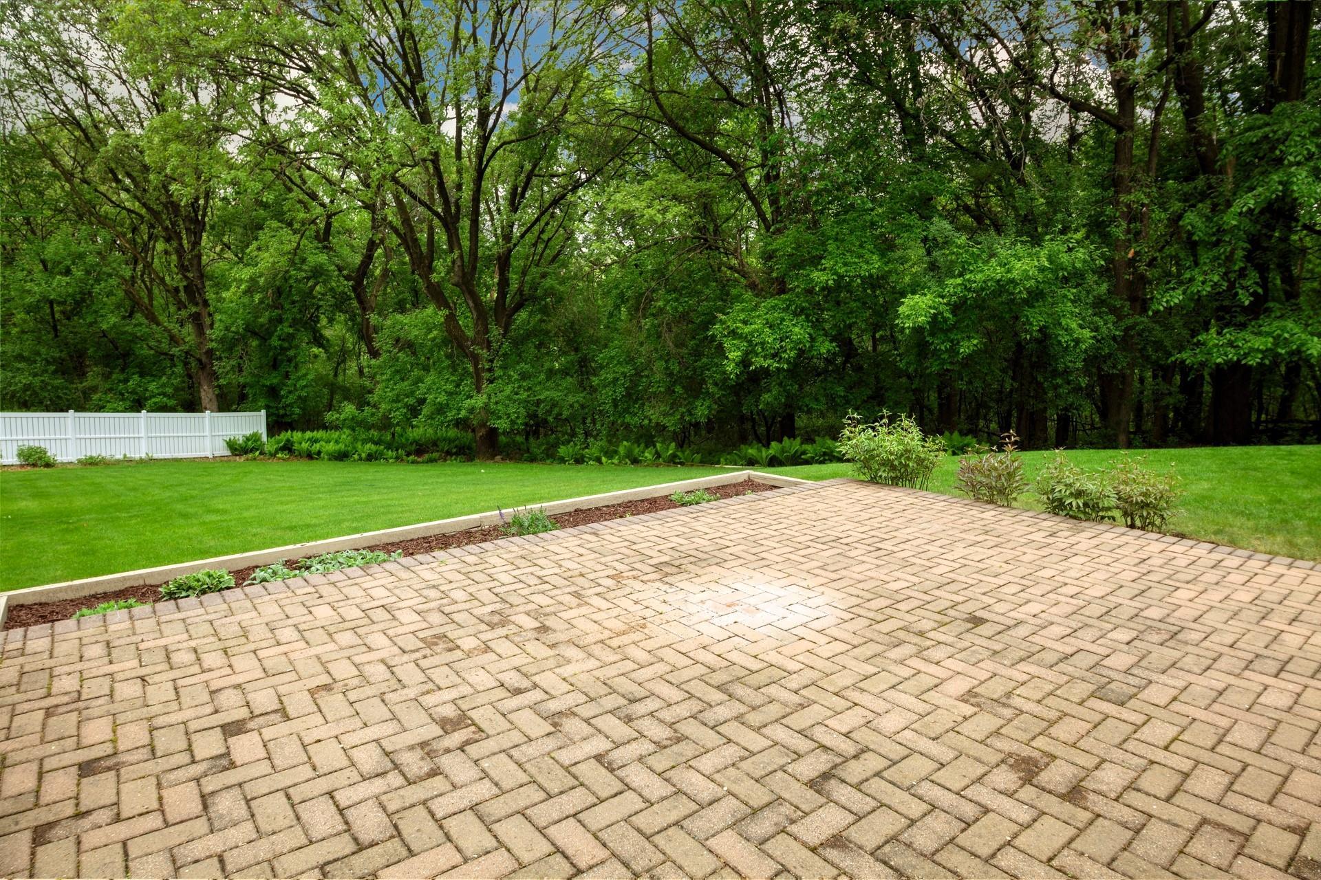 Paver patio.