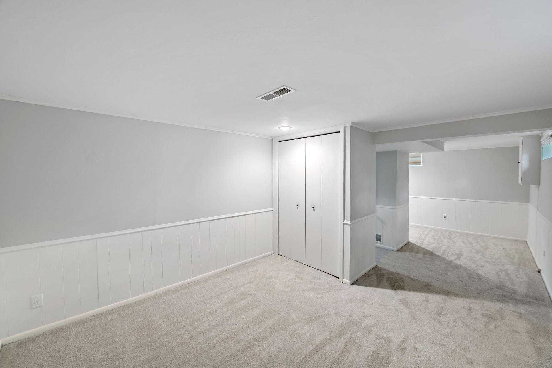 Bedroom/flex room