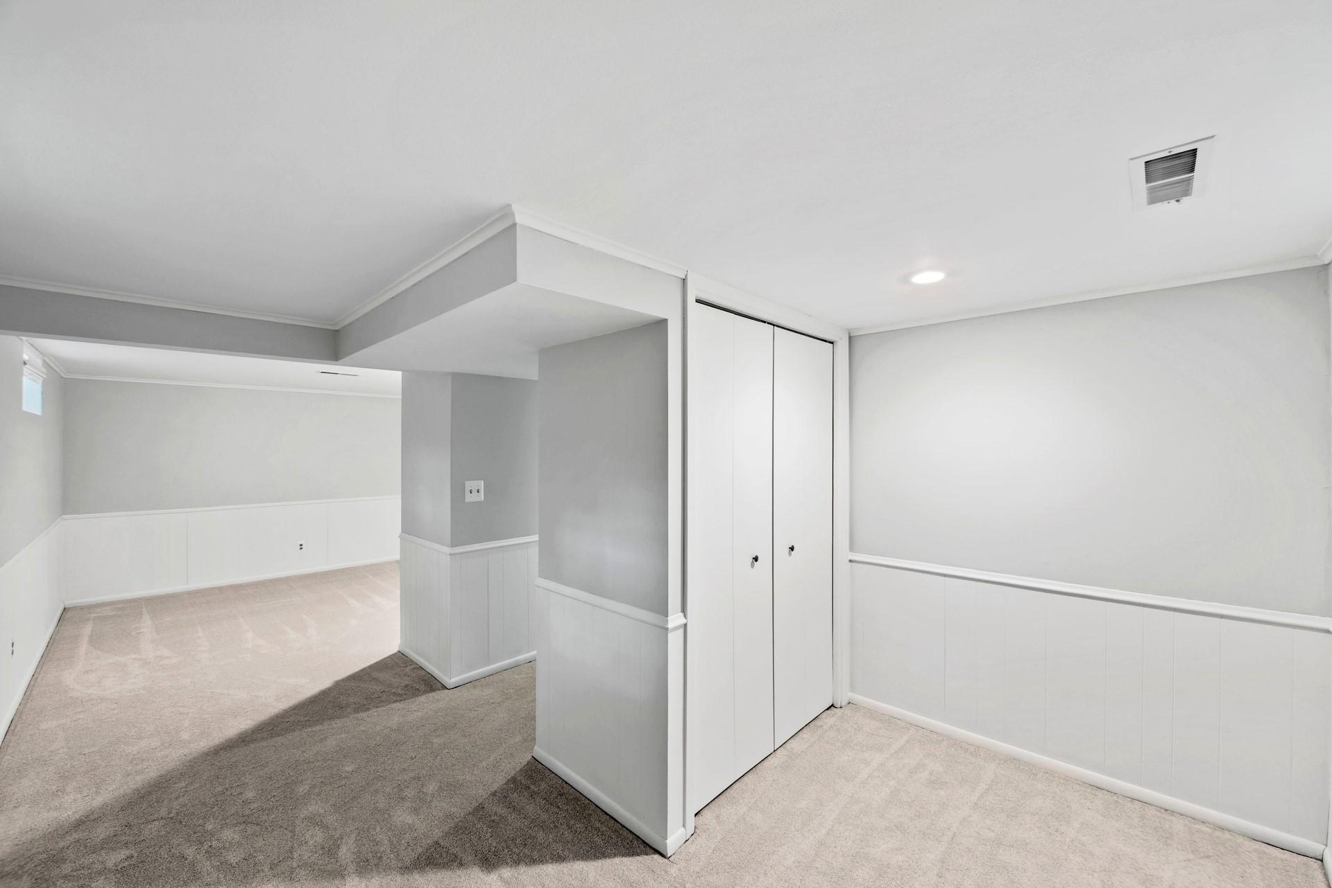 Bedroom/flex room