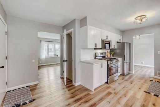 7556 Noble Ave N - Web Quality - 008 - 08 Kitchen.jpg