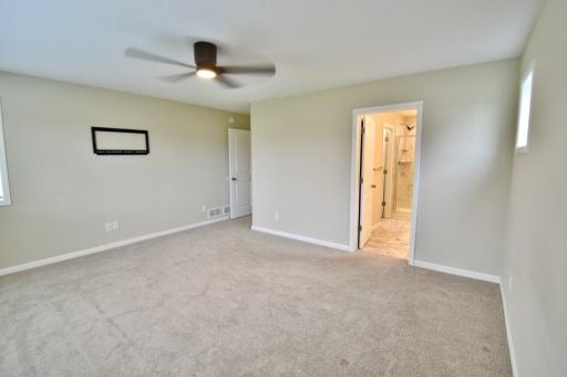 9923 Bluebird Street NW, Coon Rapids, MN 55433
