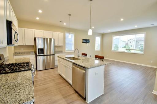 9923 Bluebird Street NW, Coon Rapids, MN 55433