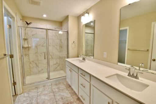 9923 Bluebird Street NW, Coon Rapids, MN 55433