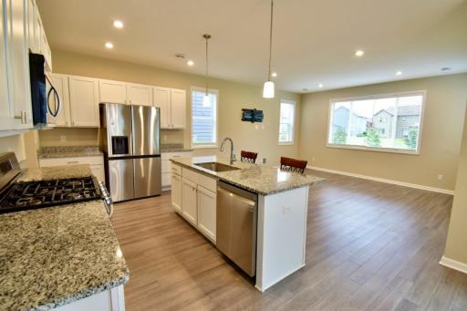 9923 Bluebird Street NW, Coon Rapids, MN 55433