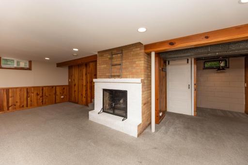 3947 Hayes Street NE, Minneapolis, MN 55421