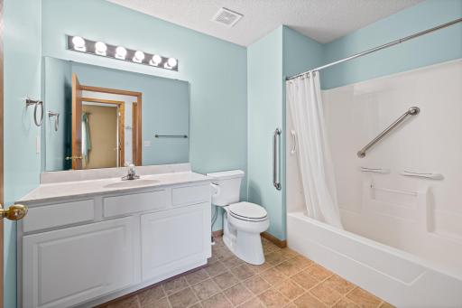 400 Schuller Court, Dundas, MN 55019